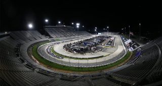 Preview Show: Under the Saturday night lights at Martinsville
