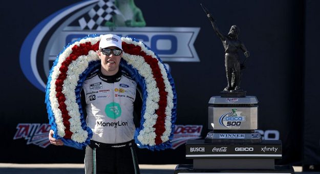 Visit Las mejores fotos del fin de semana NASCAR Primavera 2021 en Talladega page
