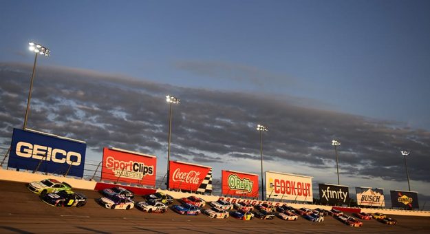 Visit Horario completo para el Darlington Raceway 2021 page