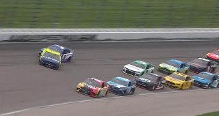High line vs. low line: How organization in GEICO Restart Zone won Kyle Busch Kansas