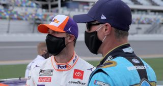 Preview Show: Can Harvick or Hamlin throw back to Victory Lane at Darlington?