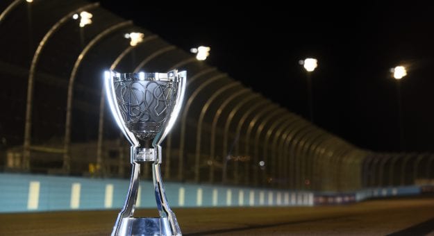 Visit Panorama de los Playoffs NASCAR Cup Series 2021 antes de Nashville page