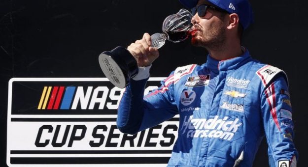 Visit Las Mejores Fotos de la NASCAR Cup Series 2021 en el Sonoma Raceway page