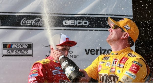 Visit Dramática victoria de Kyle Busch en la Explore the Pocono Mountains 350 page