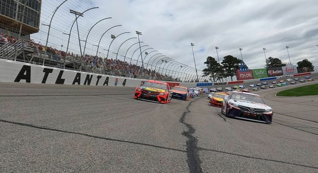 Visit Todo lo que necesitas saber para la Quaker State 400 de la Cup Series 2021 page