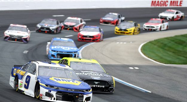 Visit Horario para las carreras NASCAR 2021 en el New Hampshire Motor Speedway page