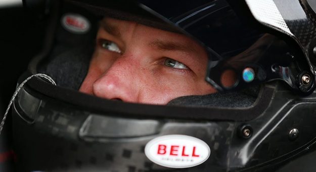 Visit Brad Keselowski ganó la Pole Position para la Go Bowling en Watkins Glen page