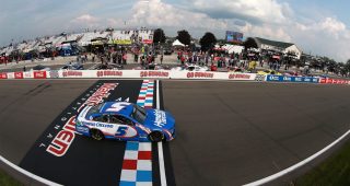 Larson snaps Elliott’s winning streak at Watkins Glen with victory