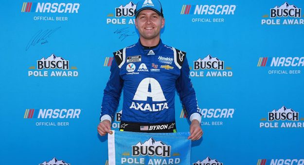 Visit William Byron ganó la Pole Position para la Verizon 200 at the Brickyard page