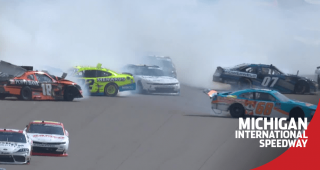 Myatt Snider gets loose, starts pileup at Michigan