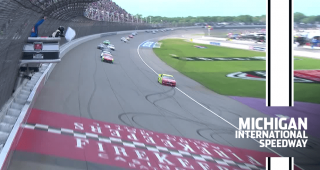 Ryan Blaney takes Michigan by a nose over William Byron