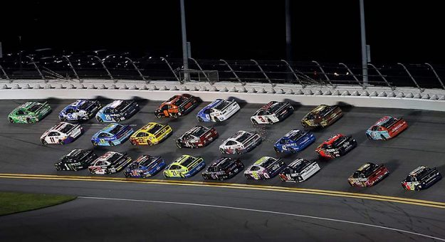 Visit La batalla por el último puesto para los Playoffs NASCAR Cup Series 2021 page