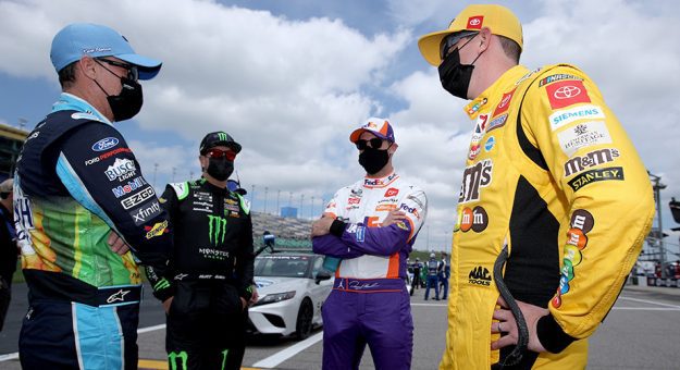 Visit Predicciones Playoffs Cup Series 2021 por los expertos de NASCAR.com page