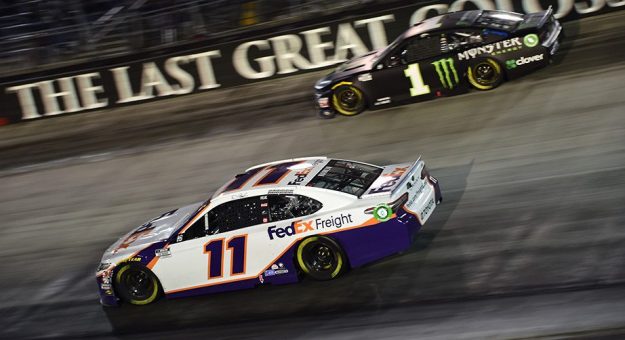 Visit Bristol 101: Todo listo para la carrera de eliminación Playoffs Cup Series 2021 page