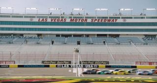 Chances for mistakes with slick pit road at Las Vegas