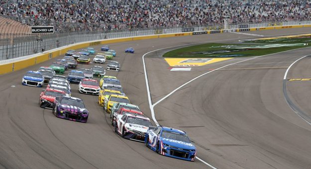 Visit Las Vegas 101: Todo sobre la carrera de Playoffs Cup Series 2021 en Las Vegas page
