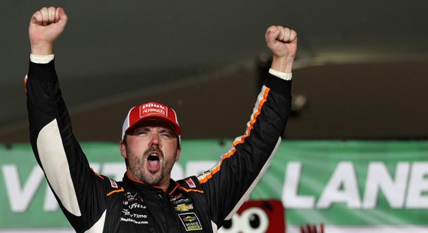 Visit Josh Berry ganó la Alsco Uniforms 302 de los Playoffs Xfinity Series 2021 en Las Vegas page