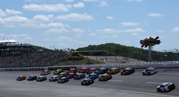 Visit Horario completo para las carreras de Playoffs 2021 en el Talledega Superspeedway page