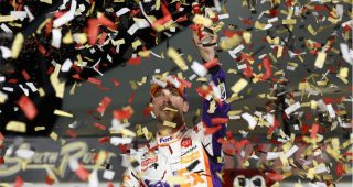 Recap: Denny Hamlin with the winning hand at Las Vegas