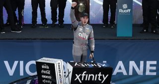 Race Recap: Bowman bests the field, secures grandfather clock at Martinsville