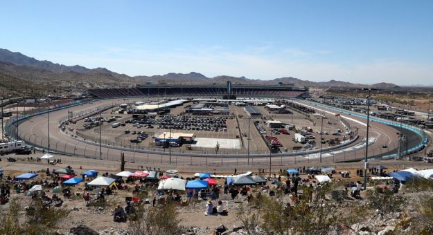 Visit Phoenix Raceway agotó la venta de entradas para la Championship 4 de la Cup Series 2021 page