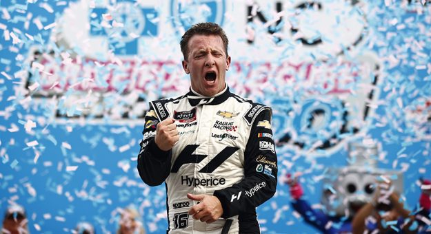 Visit AJ Allmendinger ganó la Drive for the Cure 250 de la Xfinity Series 2021 en el Charlotte Roval page