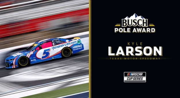 Visit Kyle Larson arrancará desde la Pole en la carrera de los Playoffs 2021 en Texas page