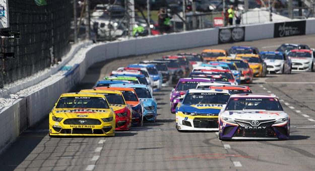 Visit Martinsville 101: Todo sobre la carrera de eliminación Playoffs Cup Series 2021 page