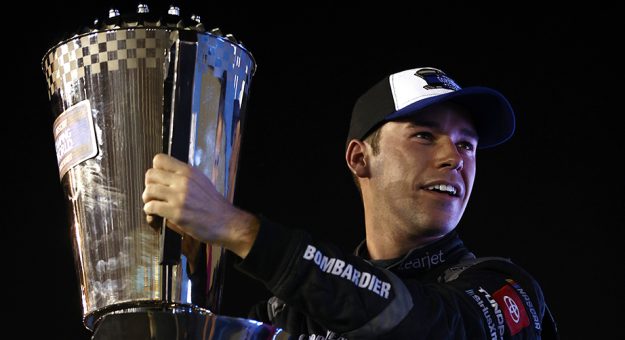 Visit Ben Rhodes se coronó campeón de la Camping World Truck Series en Phoenix page