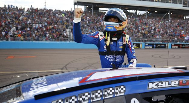 Visit Pilotos con 10 victorias o más en la historia de la NASCAR Cup Series page