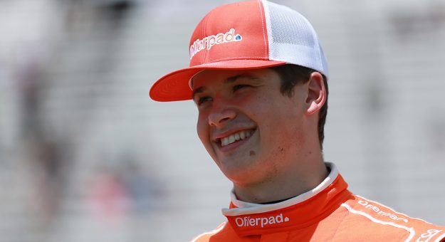 Visit Todos los cambios de la NASCAR Cup Series 2021-2022 page