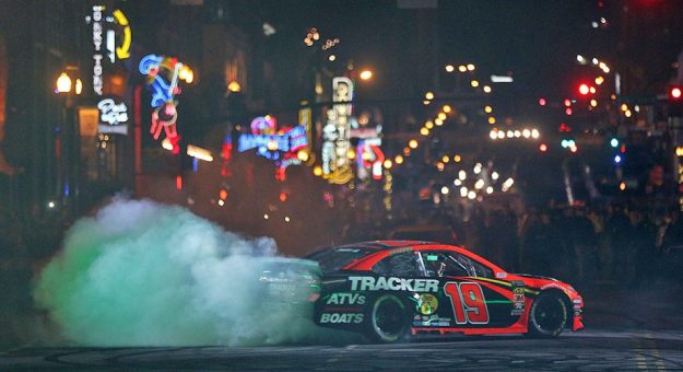 Visit La NASCAR Champion’s Week regresará a Nashville page