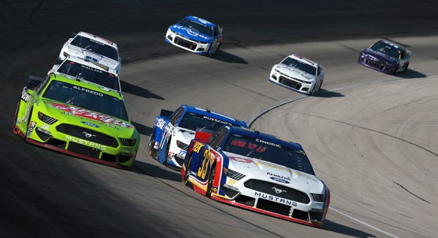 Visit Todos los cambios de los equipos NASCAR Cup Series 2021-2022 page