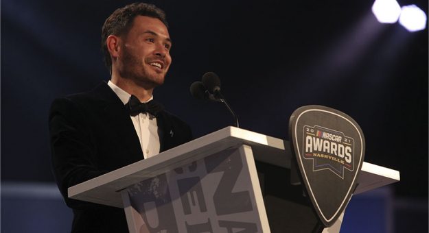Visit Los Mejores Momentos de la Gala de Campeones de la NASCAR 2021 en Nashvillle page