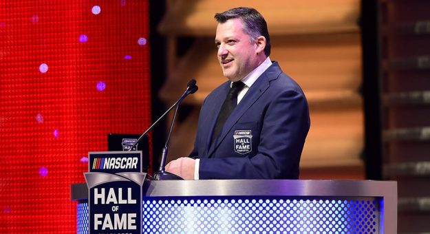 Visit Tony Stewart comentará la Busch Light Clash, la Daytona 500 con FOX page
