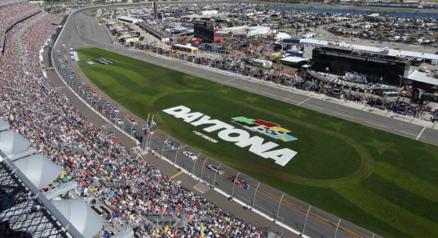 Visit Todas las ediciones de la Daytona 500 ¿Cuál ha sido la mejor de la historia? page