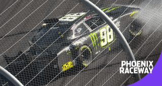 Riley Herbst loses brakes and crashes at Phoenix Raceway