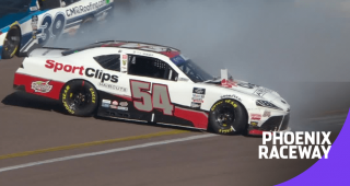 Ty Gibbs spins in front of the field, narrowly avoids contact at Phoenix
