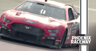 Chase Briscoe aces final restart to earn first win at Phoenix