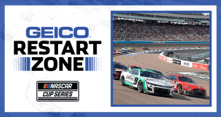 Lane choice is key factor in Briscoe’s Phoenix win | GEICO Restart Zone