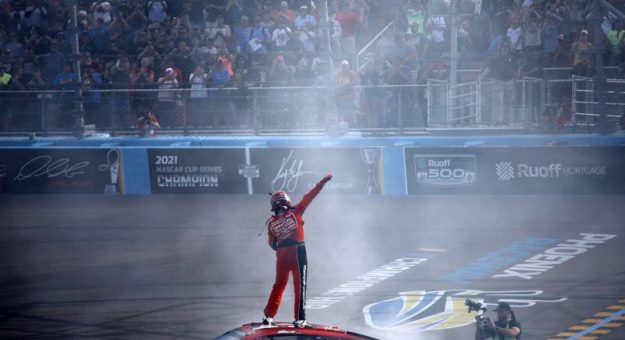 Visit Pilotos de la era moderna con victorias en menos carreras de la Cup Series page