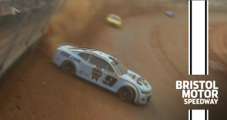 Chase Elliott does a 360, keeps going at Bristol