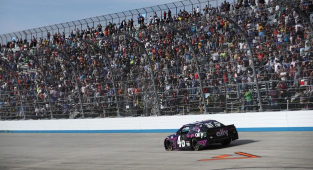 2022april28 Alex Bowman Dover.jpg