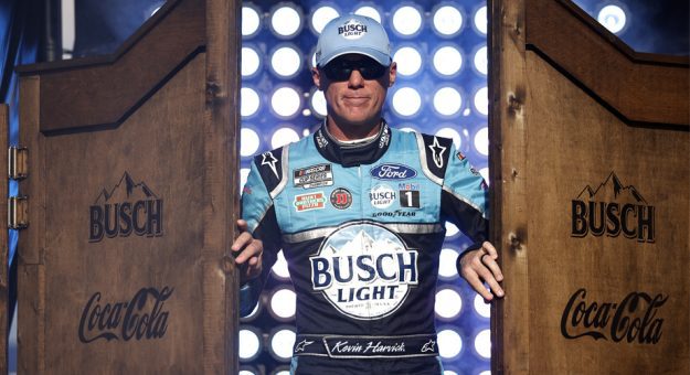 Visit NASCAR All-Star Race 101: Listos para la carrera del $1 millón en el Texas Motor Speedway page