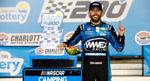 Visit Ross Chastain ganó la carrera de la Truck Series 2022 en Charlotte page