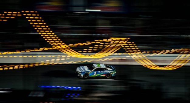 Visit Las Mejores Fotos del Fin de Semana del Memorial Weekend 2022 en Charlotte page