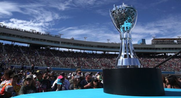 Visit El Championship Weekend regresará al Phoenix Raceway en 2023 page