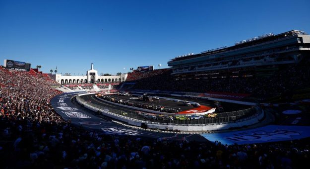 Visit La Busch Light Clash regresará al LA Memorial Coliseum en 2023 page