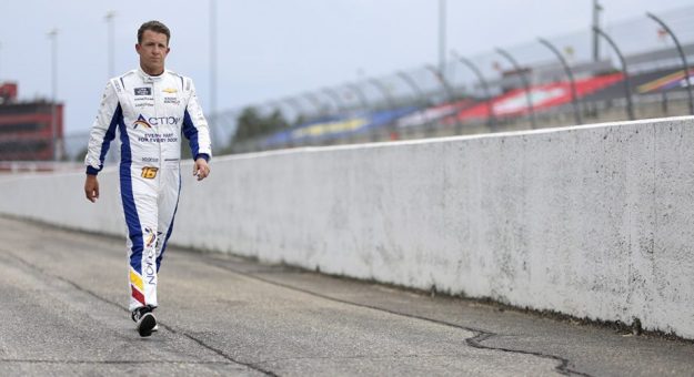 Visit AJ Allmendinger en busca de la trifecta 2022 en Road America page