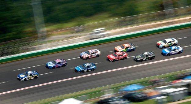 Visit Panorama Playoffs Cup Series 2022 tras la victoria de Chase Elliot en Atlanta page